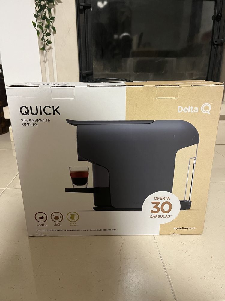 Máquina de Café Delta Q Quick Preto