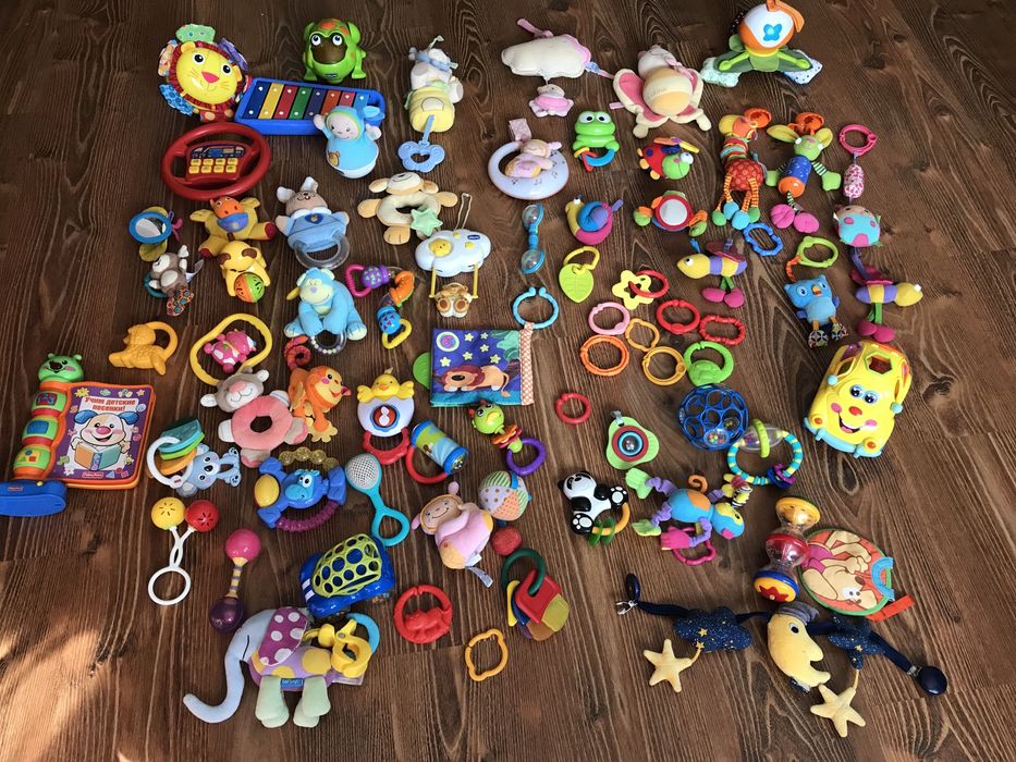 Погремушки,подвески,грызунки,музыкальные,развивающие  игрушки
