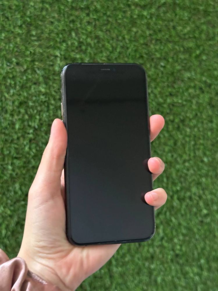 iPhone 11 Pro 256GB Alpine Green