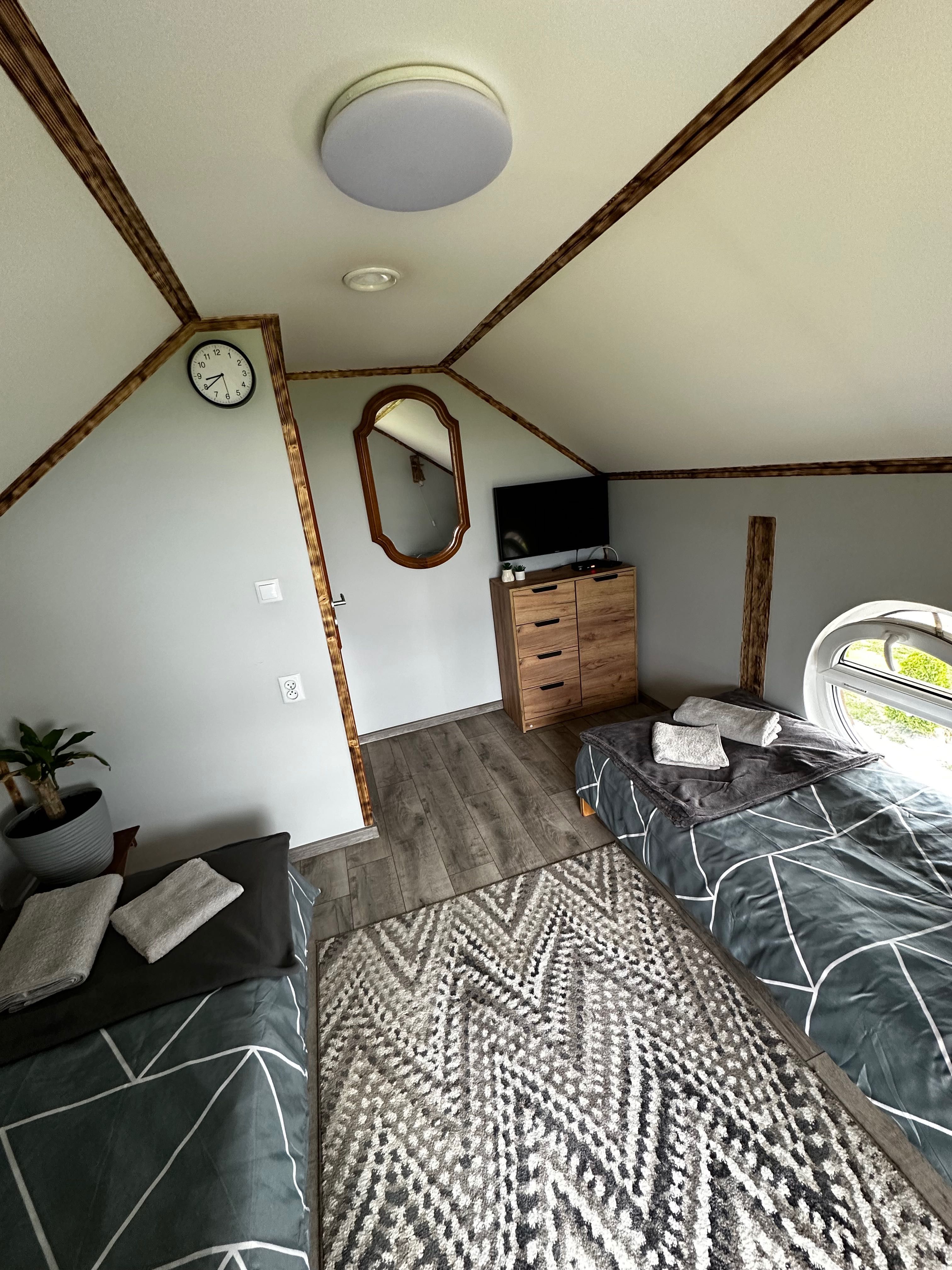 Całoroczny domek do wynajęcia Bieszczady + Balia z Jacuzzi