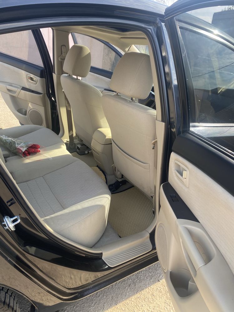 Mazda 3 2007 року