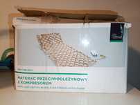 Materac przeciwodleżynowy z kompresorem