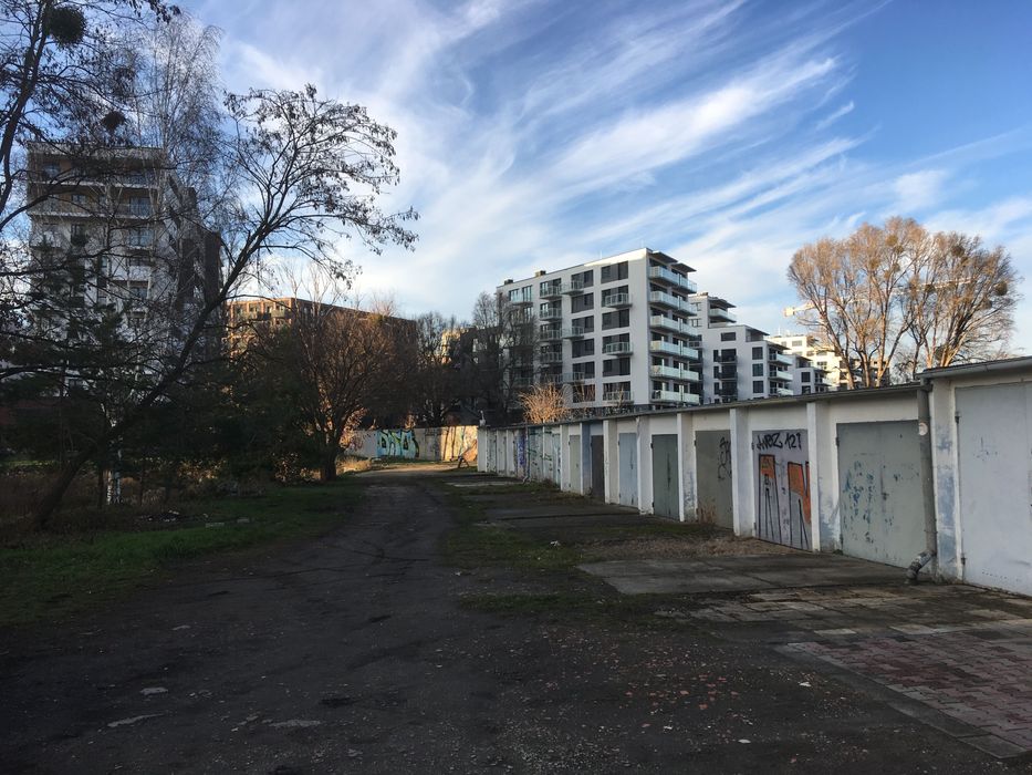 Sprzedam garaż własnościowy - Port Popowice ul.Białowieska