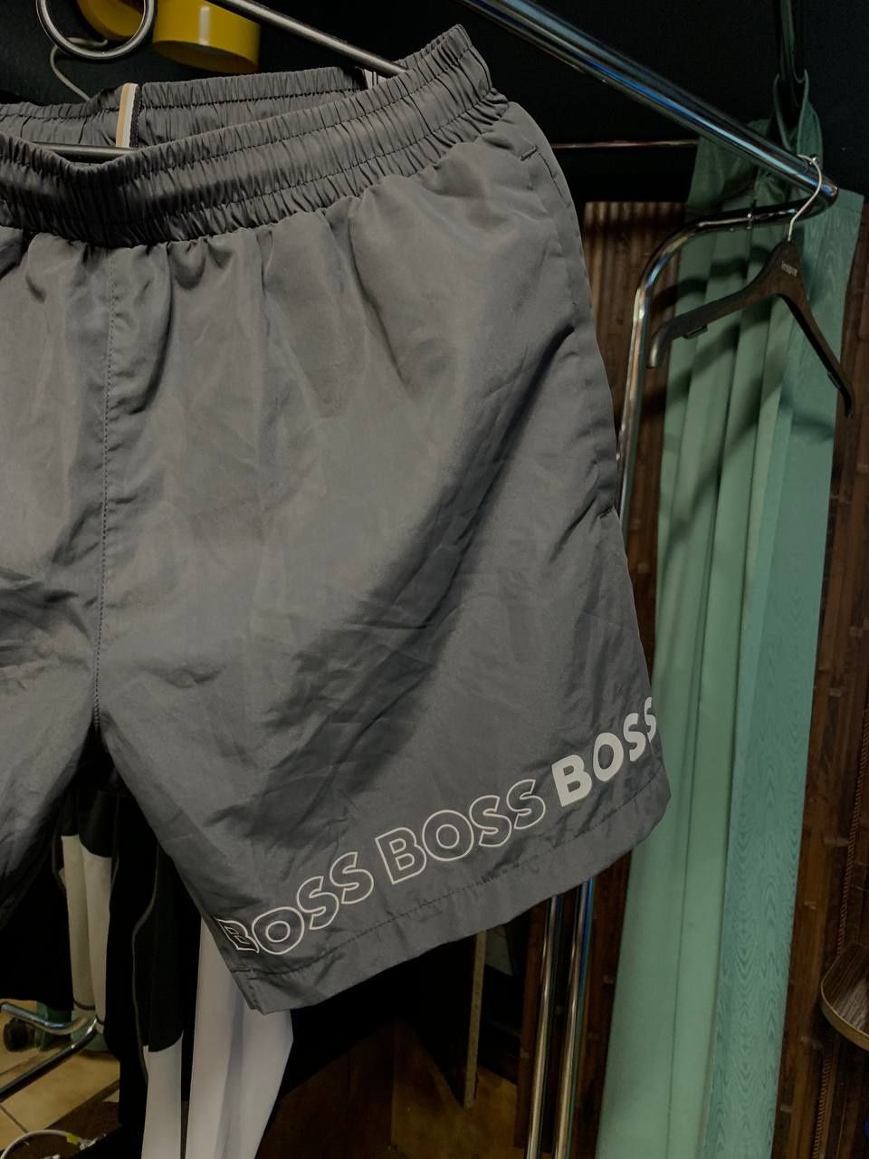 Оригінальні шорти плавки Hugo Boss нові для спорту плавання унісекс