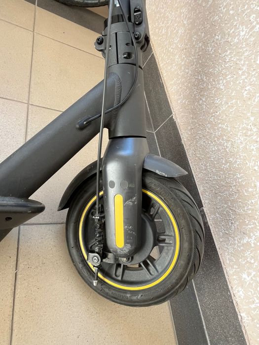 Ninebot KickScooter Max G30E ||