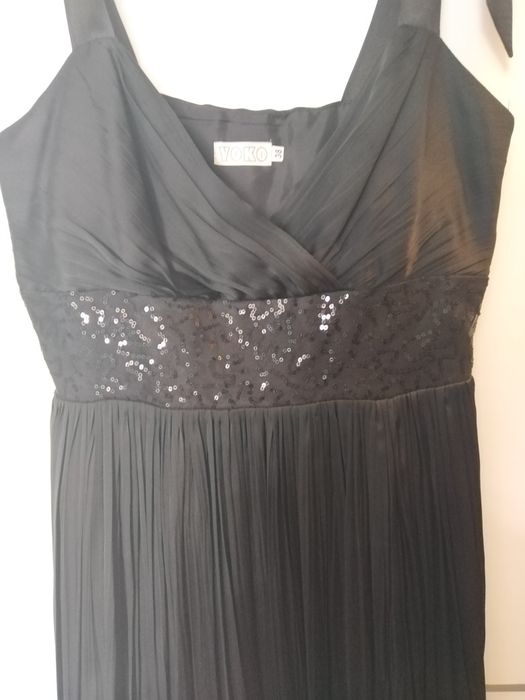 Sukienka klasyczna czarna