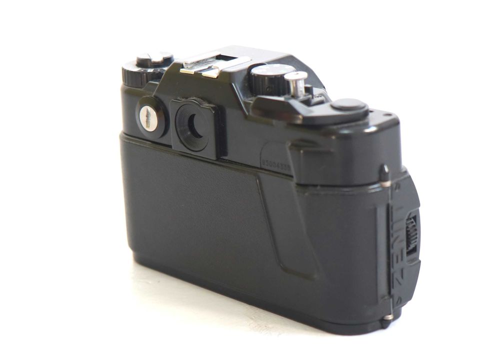 Zenith 122K com lente Pentax 50mm f\2 manual máquina analógica