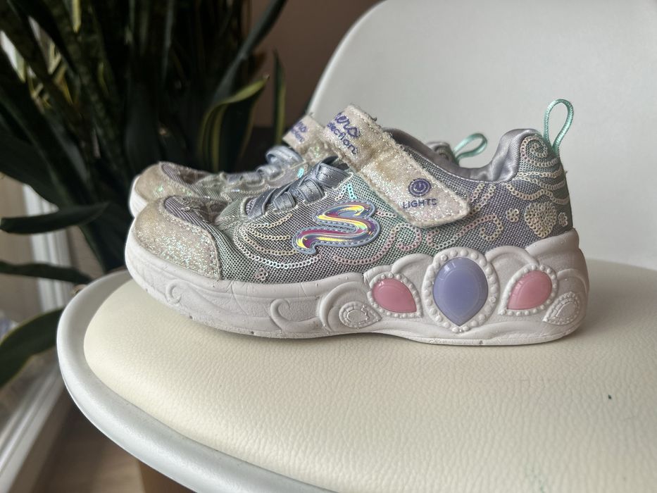 Buty Skechers świecące
