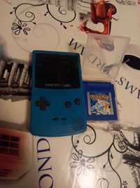 Game boy color com pokemon azul