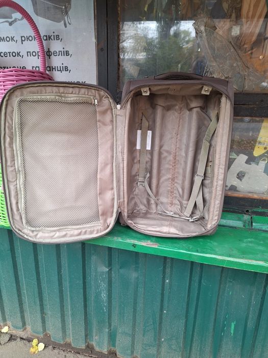 Дорожна валіза 50 см