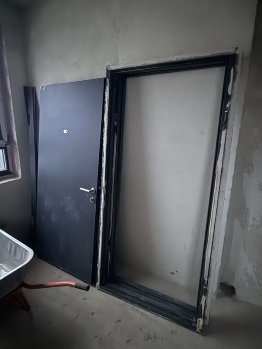 Двері вхідні у квартиру