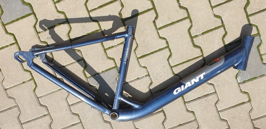 Rama rowerowa Giant Twist -rozmiar M -44 cm