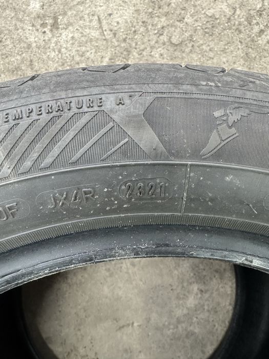 Резина  Шины 2 шт Лето 205/55 r16 GoodYear