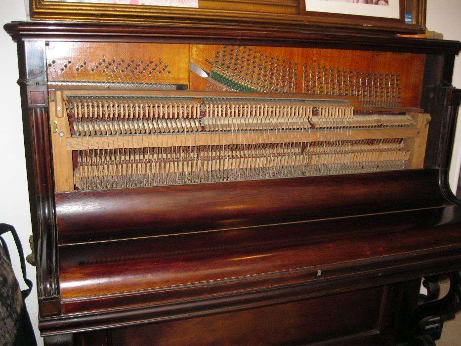 Piano Boisselot