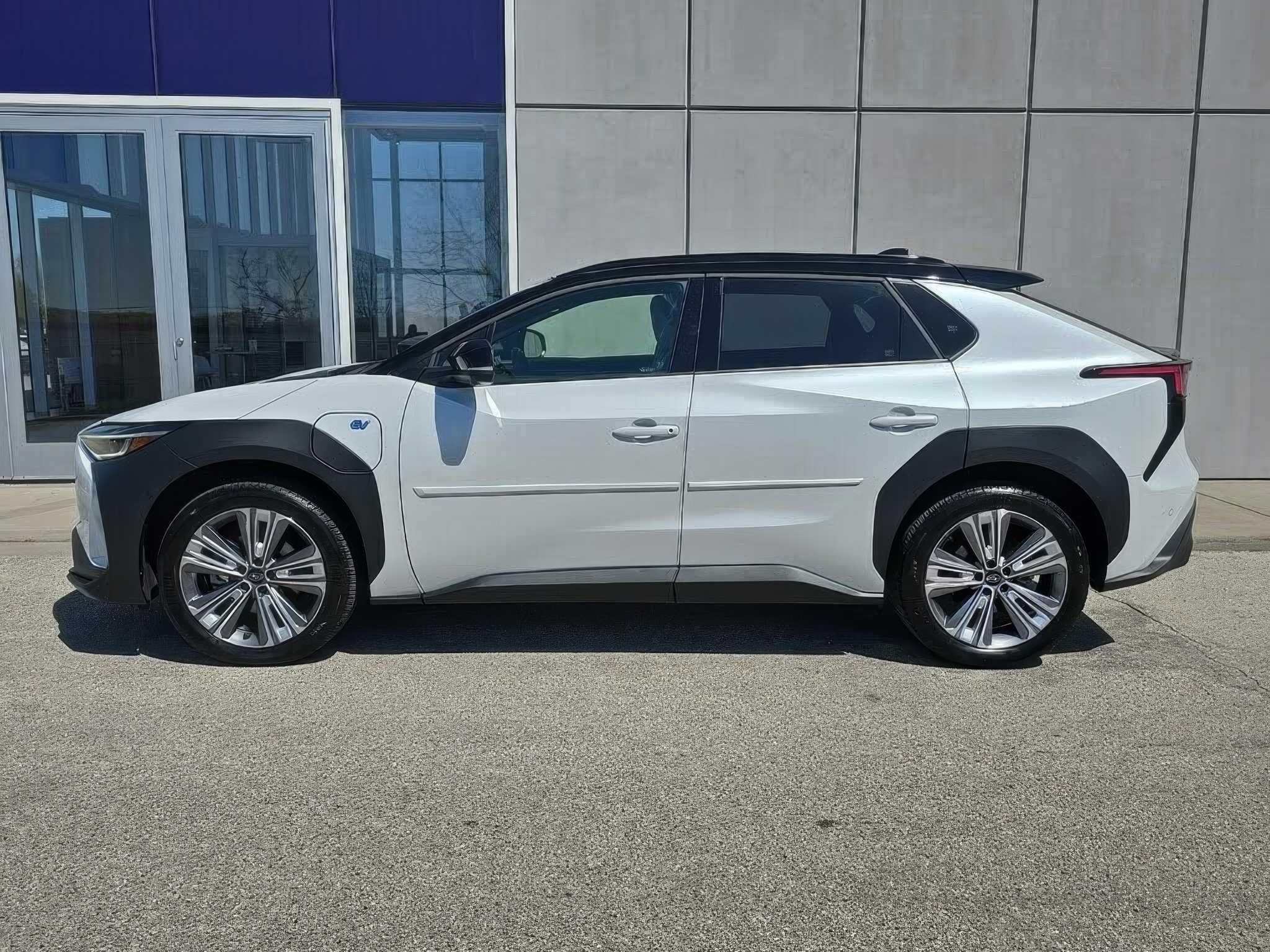 2023 Subaru Solterra Touring