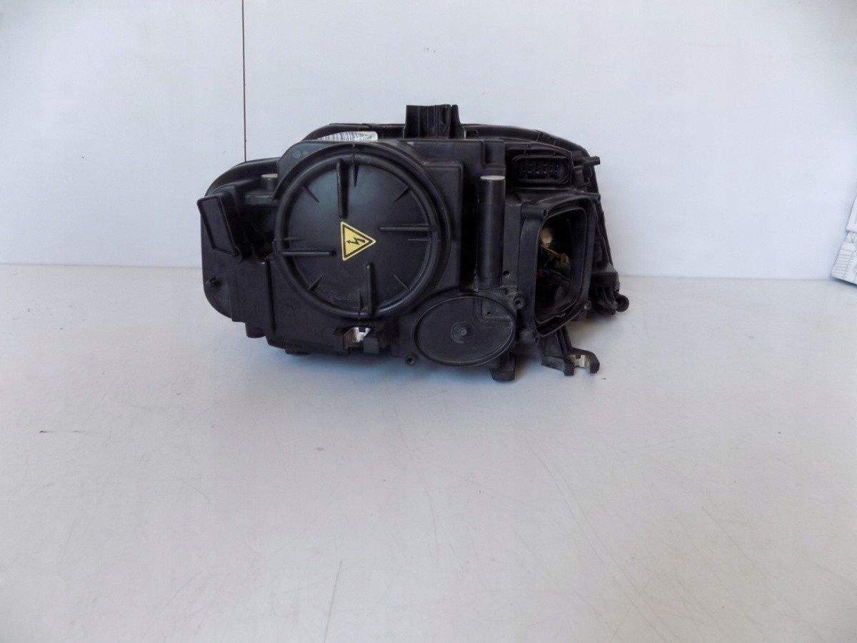 Audi A4 lampa lewa xenon   5193