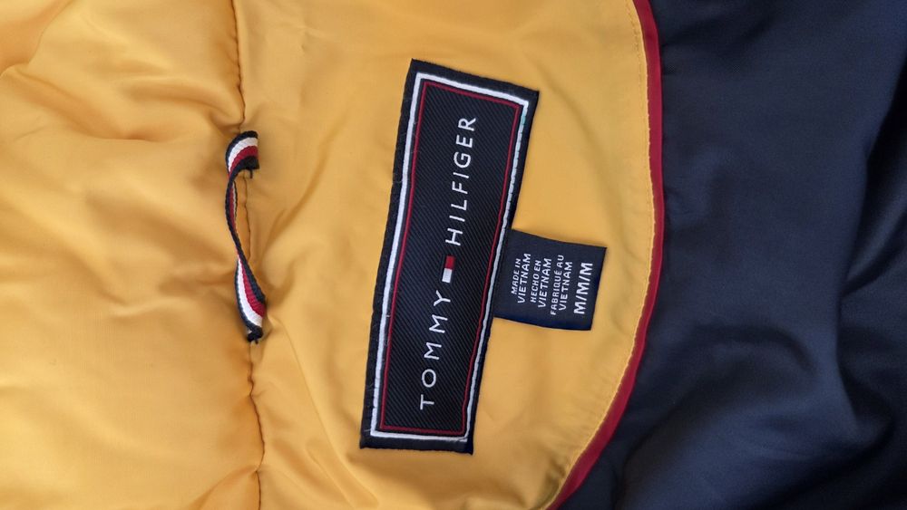 Kurtka zimowa Tommy Hilfiger rozmiar m