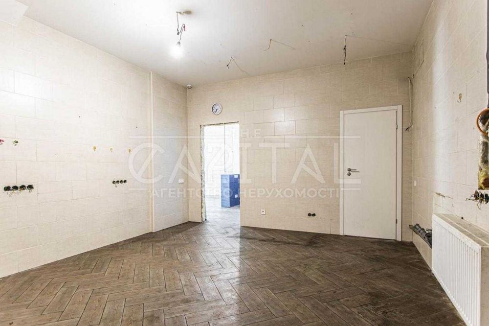 Продаю комерційне приміщення з орендарями, Печерськ, Київ