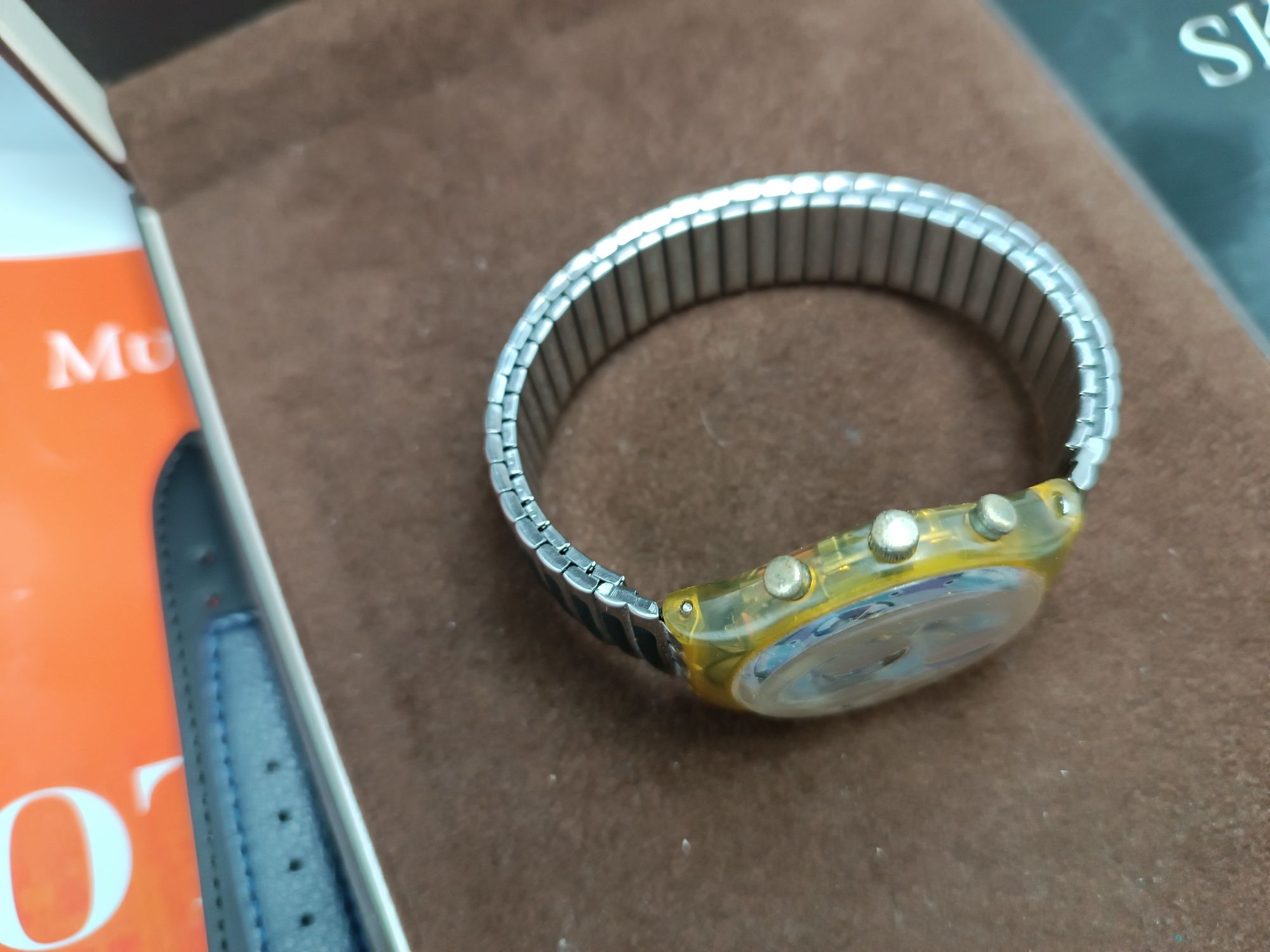 Zegarek damski Swatch Swiss quartz chronograf