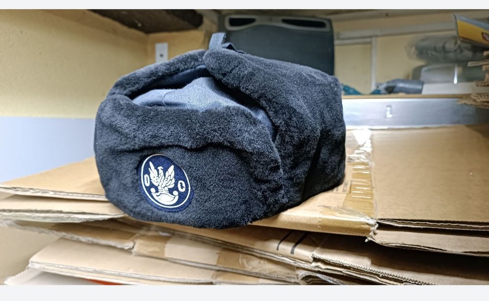 2 x OC czapka zimowa. Uszatka