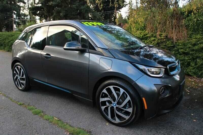 2017    BMW   i3