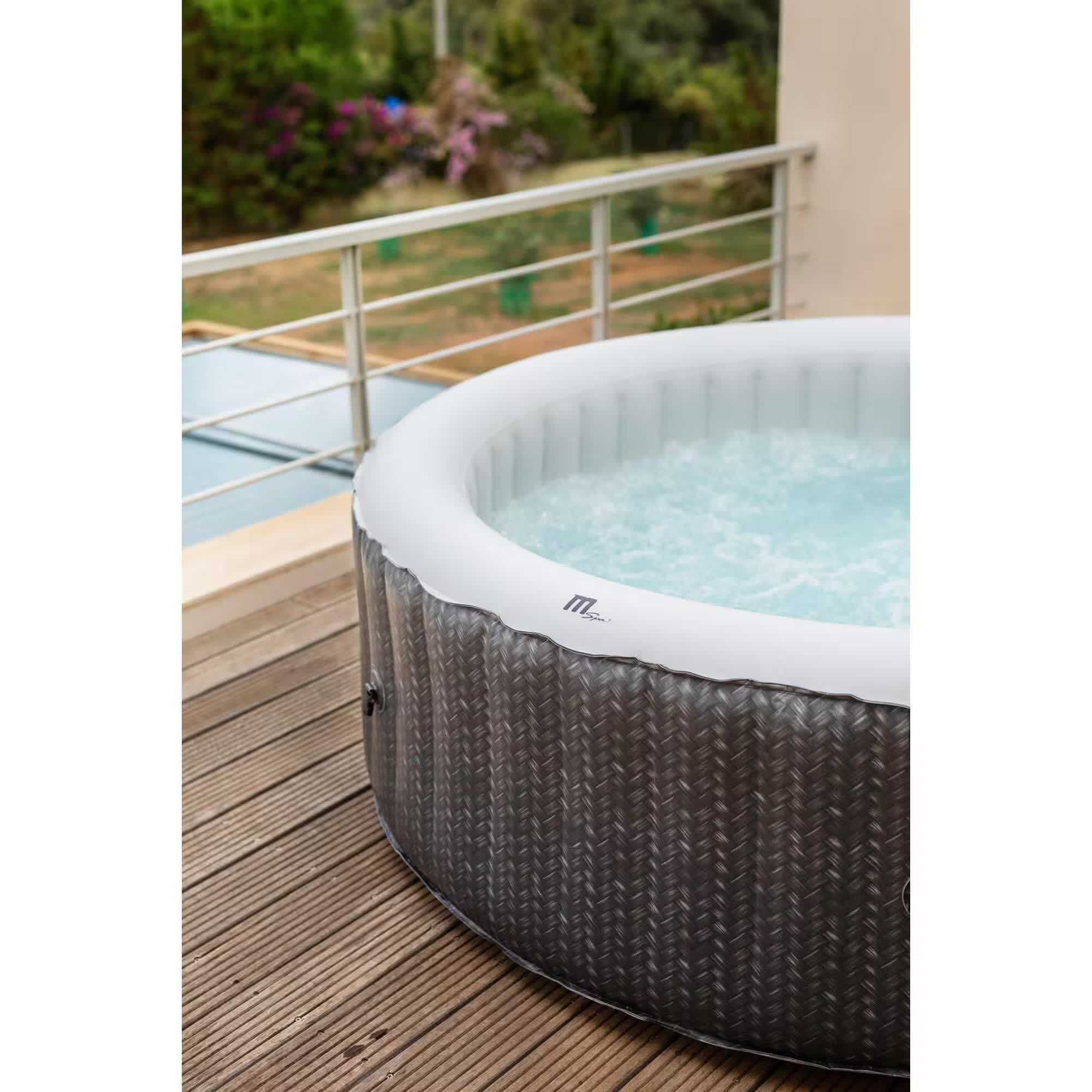 Basen / Jacuzzi MSpa OTTOMAN dla 6 osób. Super pomysł na letni relax!