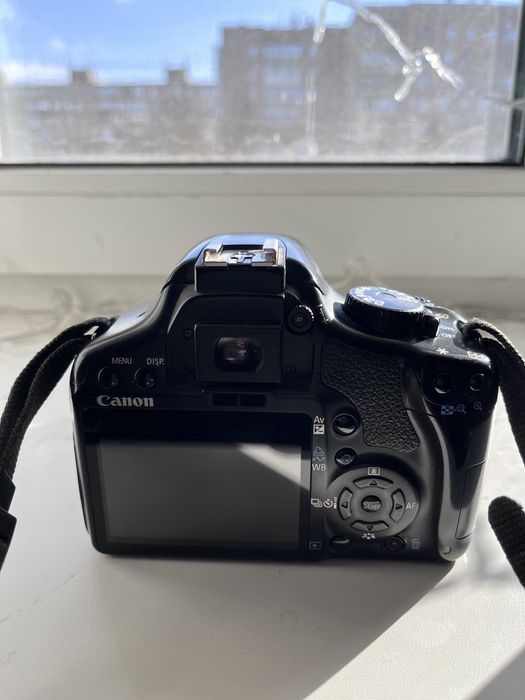 Продам Canon EOS 450D