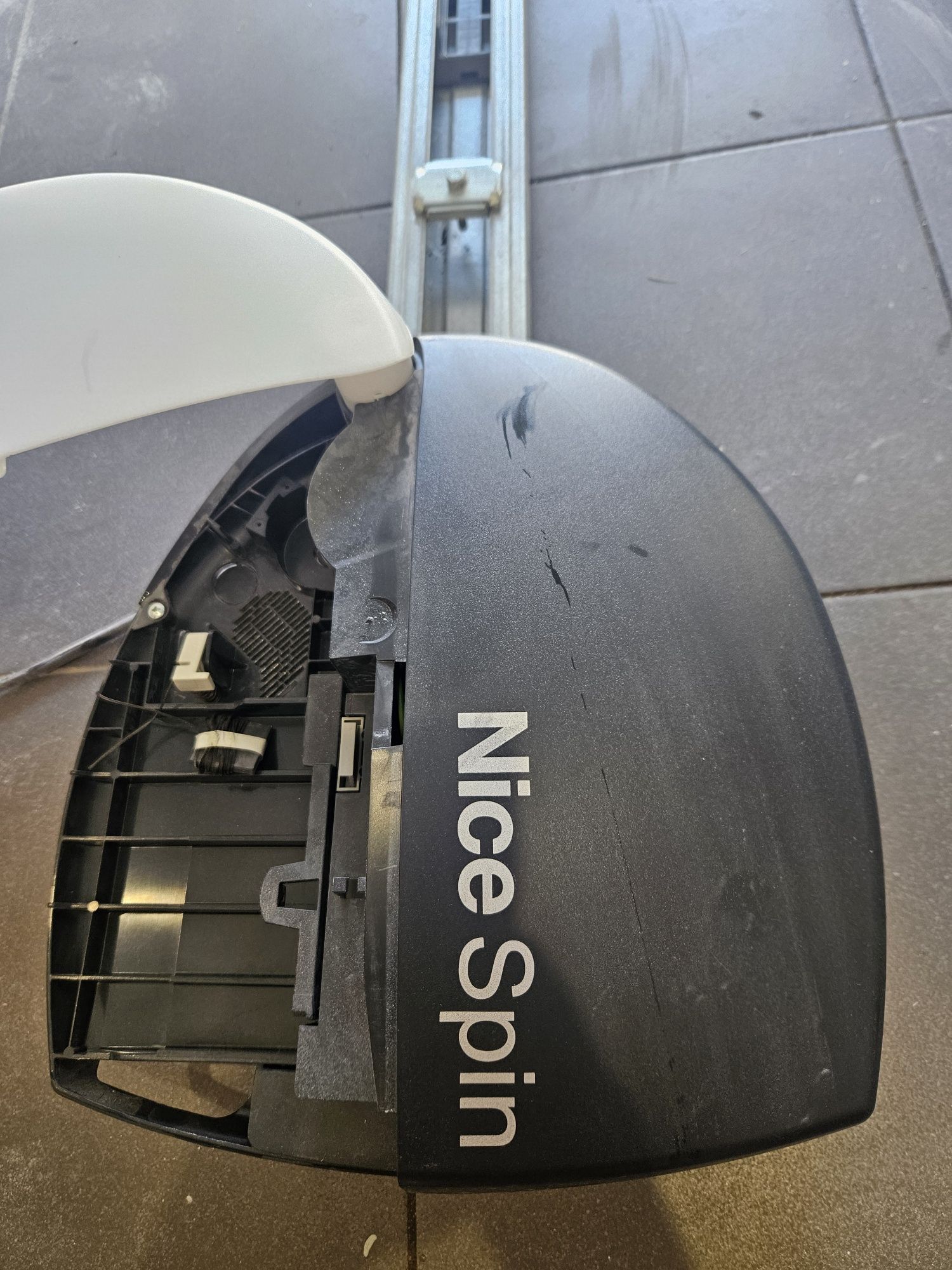 Nice Spin napęd z szyną