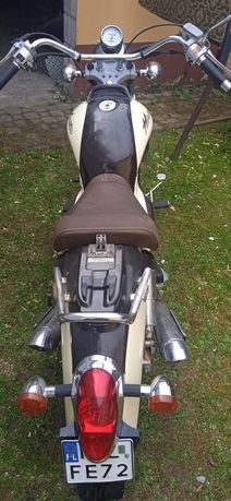 Kymco hipster 125.