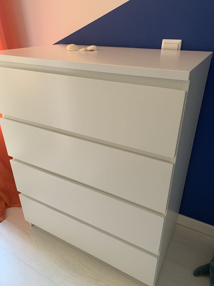 Malm ikea 4 gavetas