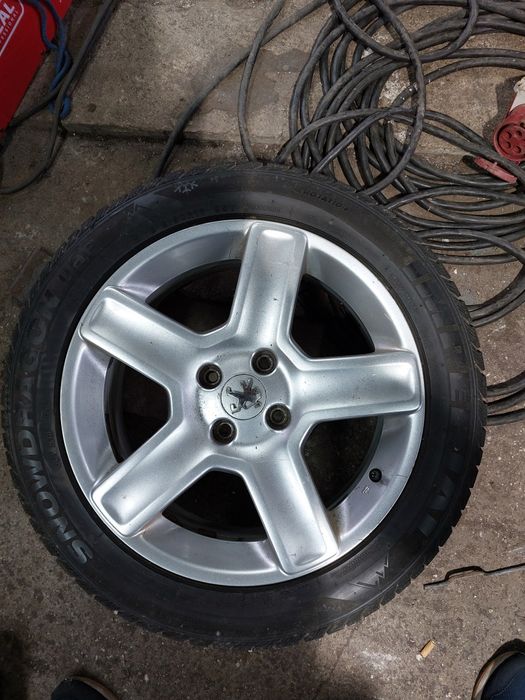 Komplet opon zimowych