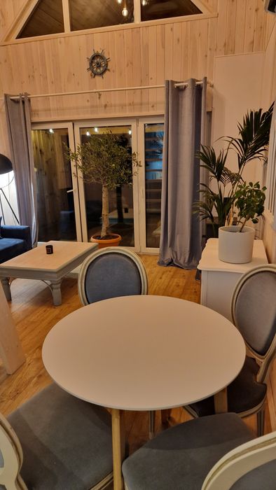 Romantyczny Domek dla pary z jacuzzi w cenie, Rzeszów okolice