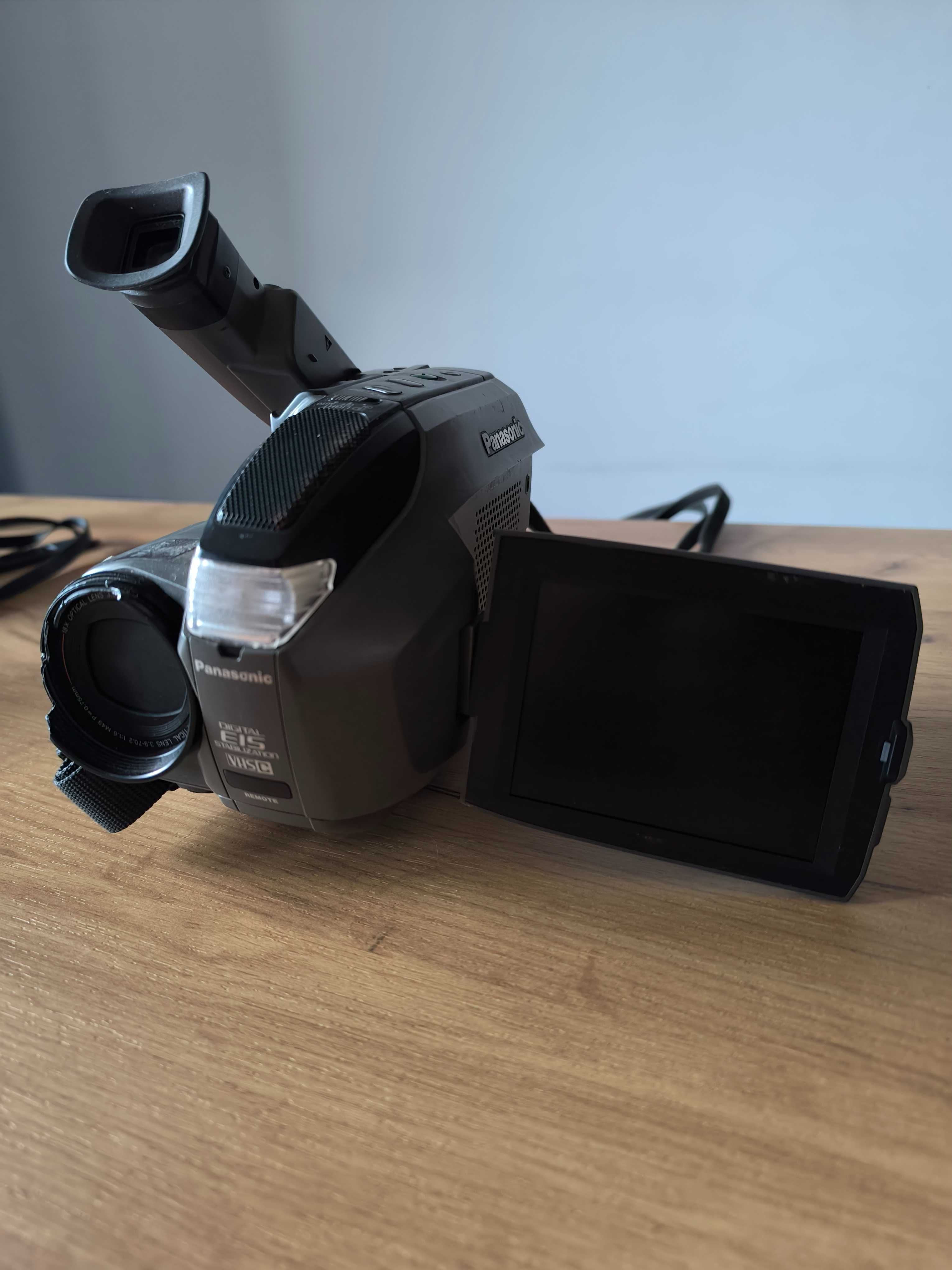 Kamera Panasonic PV-L580D VHS-C Palmcorder Camcorder
