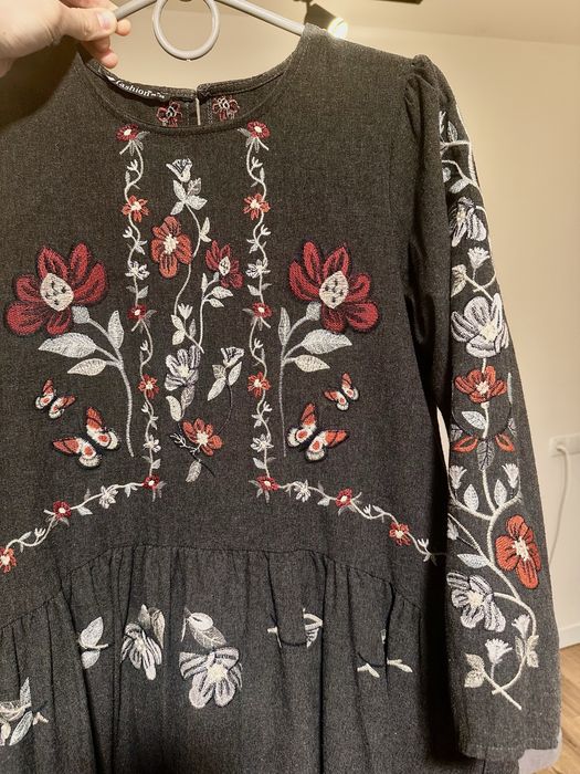 Осіння Сукня-вишиванка