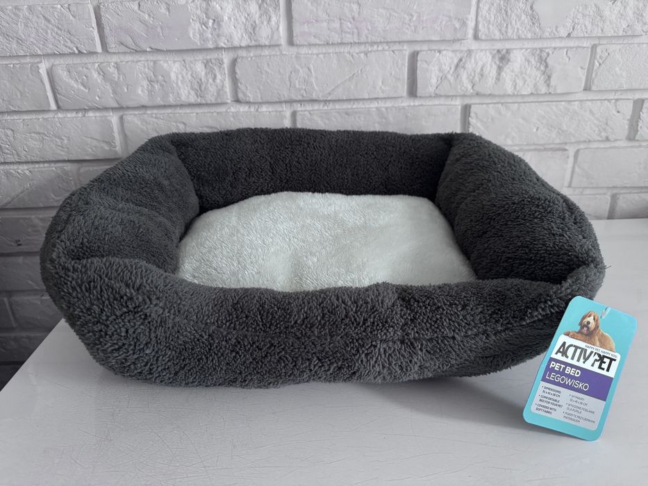 Nowe legowisko dla małego psa lub kota