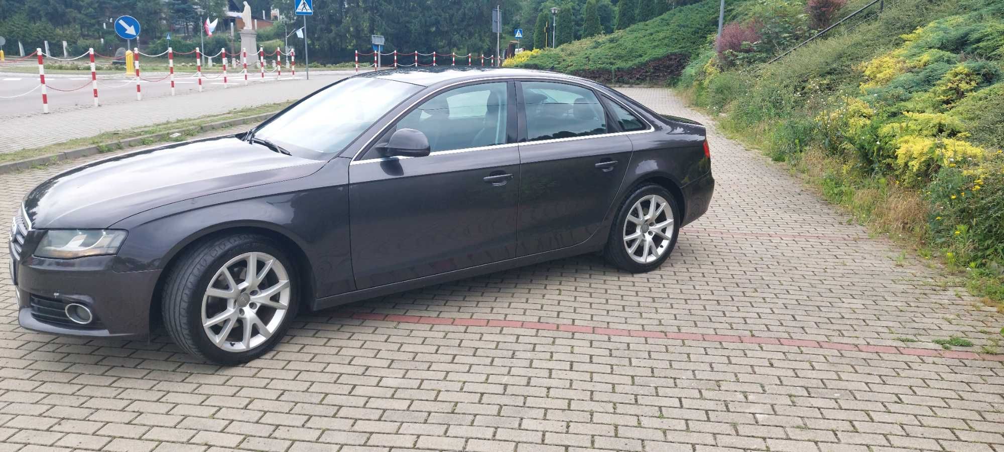 Audi a4 b8 2008r