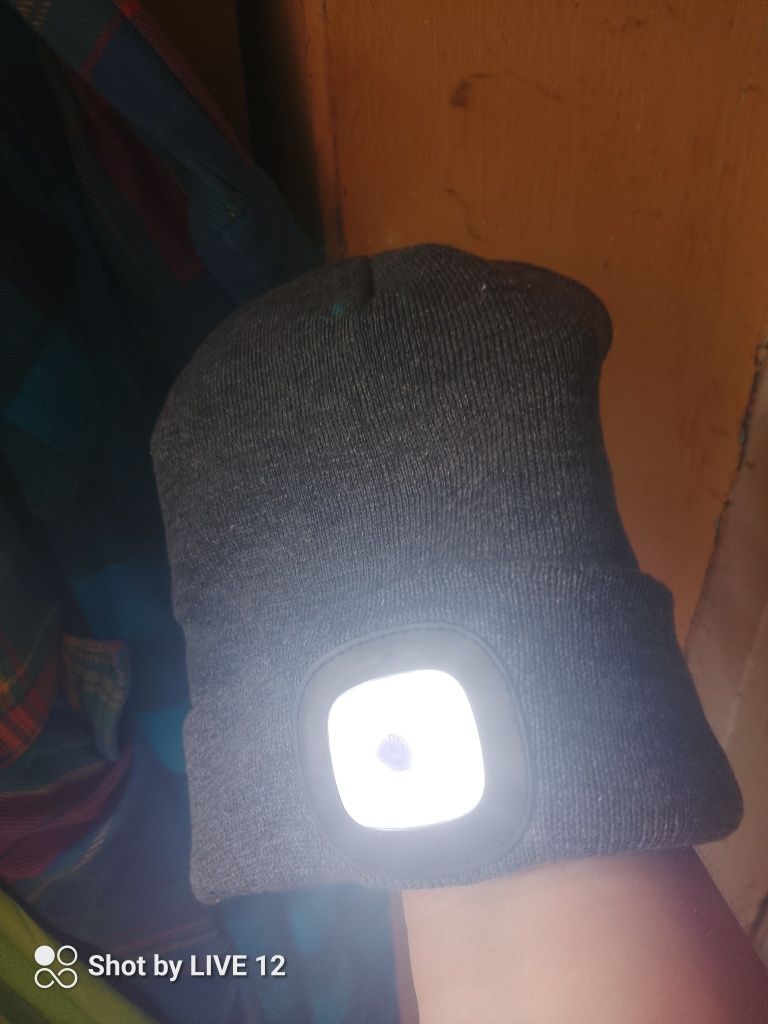 Czapka z latarką