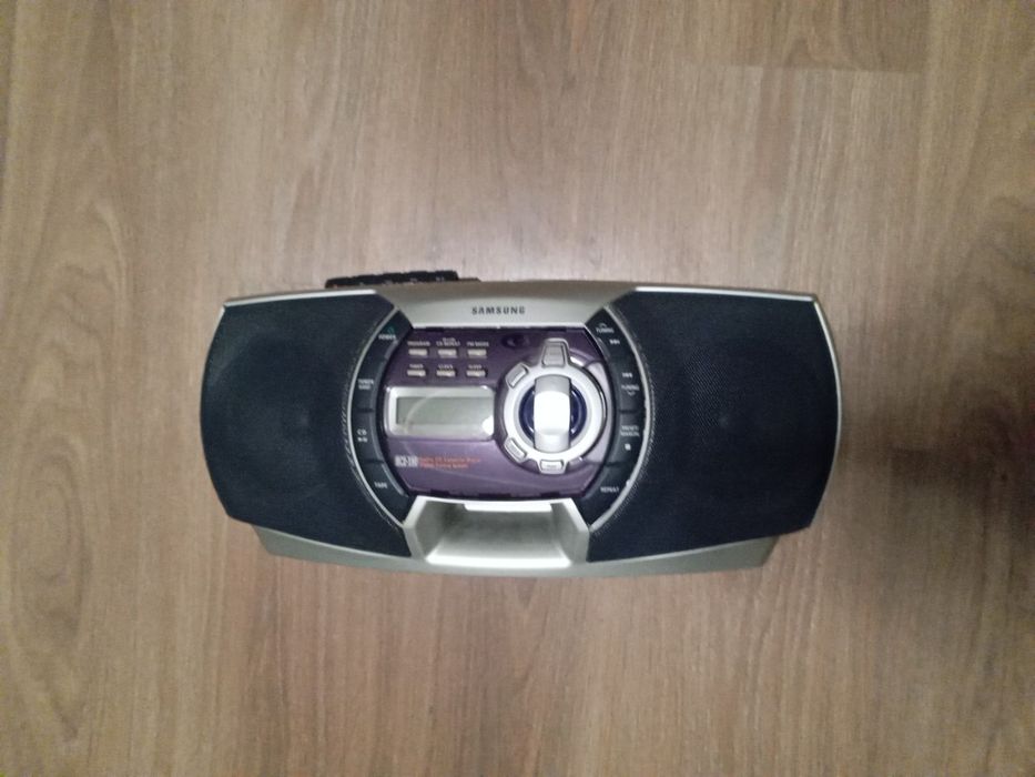 Магнітофон Samsung  RCD-590