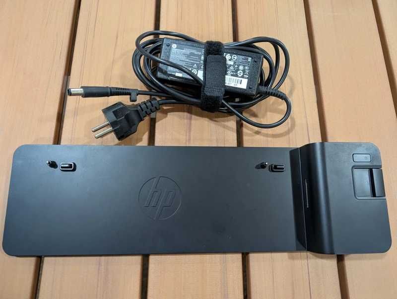 HP 2013 UltraSlim Docking Station