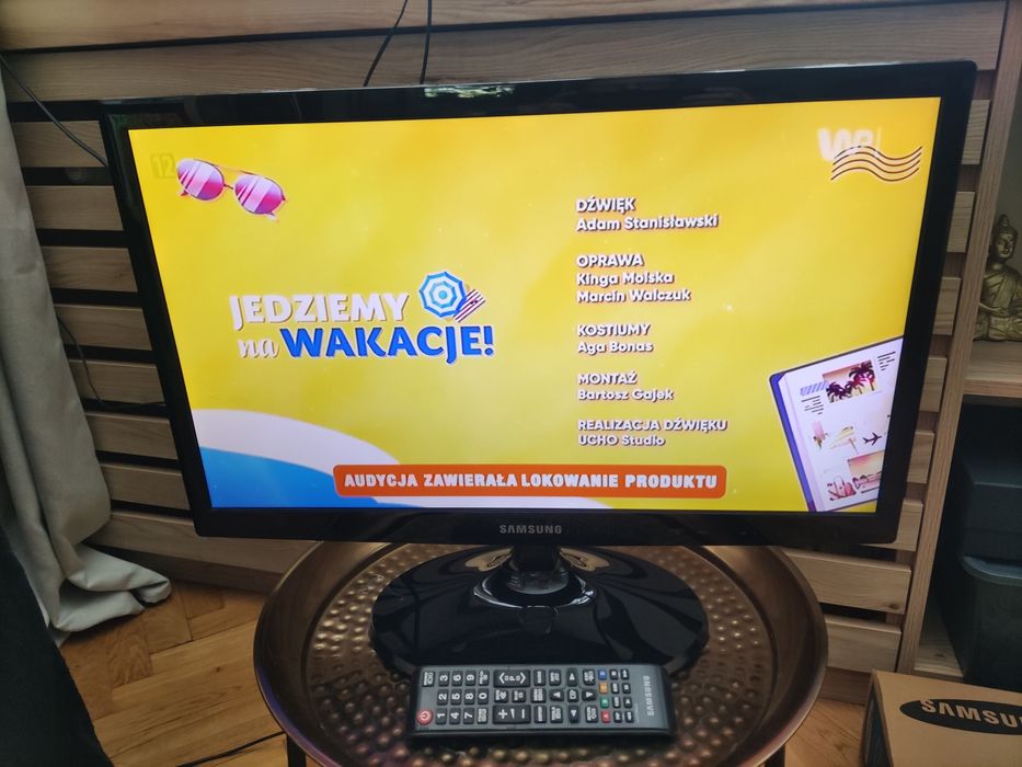 TV + Monitor Samsung T22C300