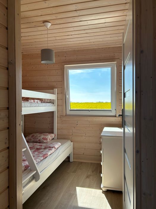 Domki nad morzem z dwoma sypialniami i klimatyzacją