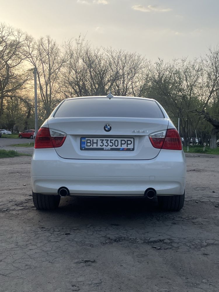 BMW E90, 335i, n54b30, 360 л.с