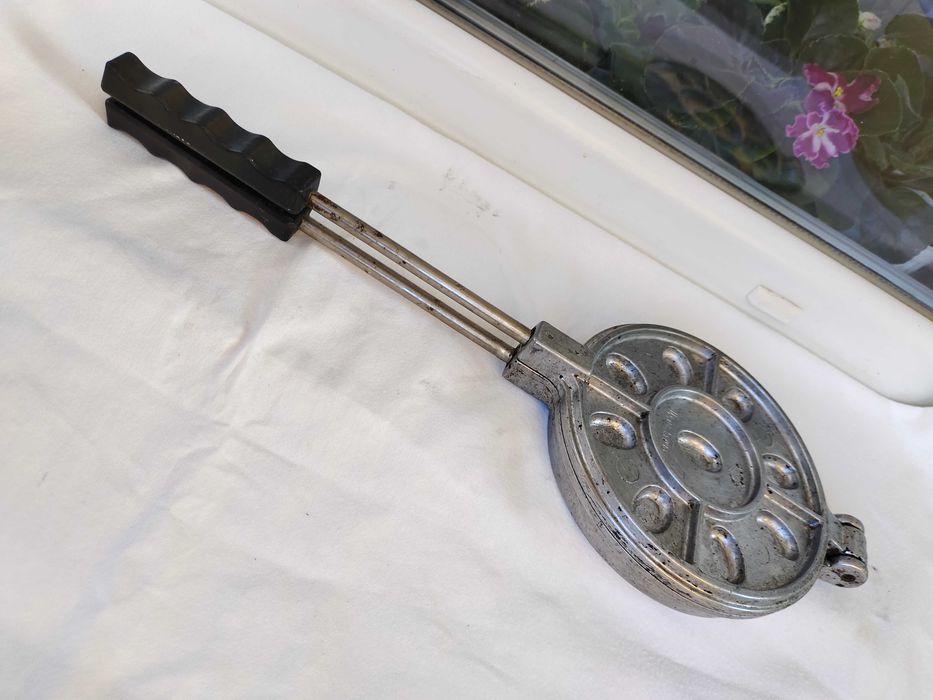 Орешница горішниця радянських часів форма для випічки