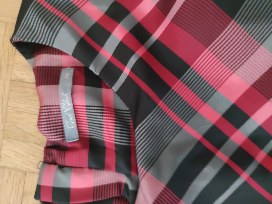 Śliczna sukienka wizytowa