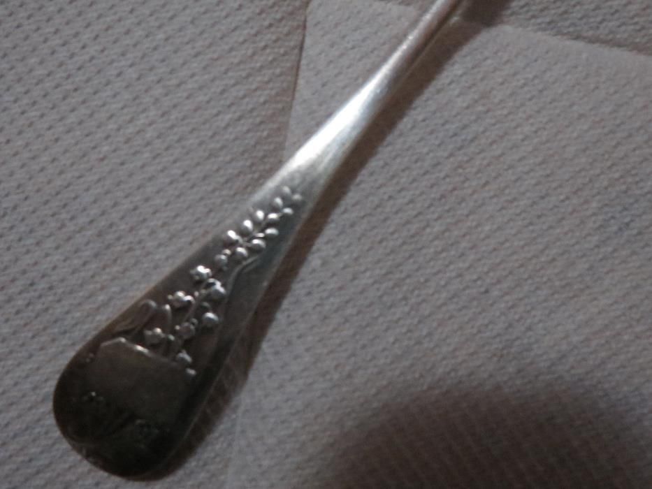 Talher da marca ercui, bahado a prata