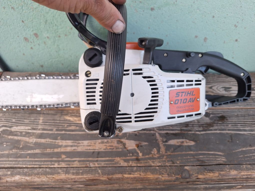 Piła stihl 010 AV stan kolekcjonerski