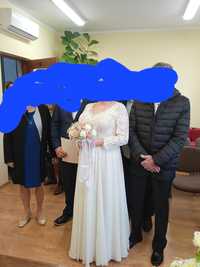 Suknia ślubna rozmiar 44