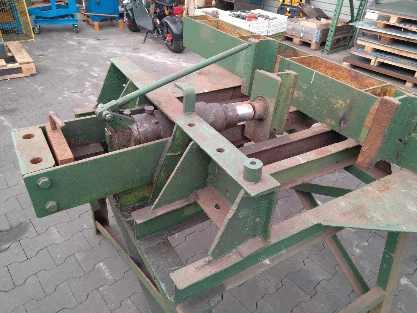 Prasa hydrauliczna bokserka