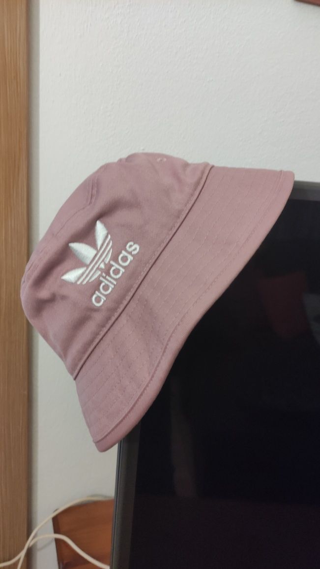 Chapéu Adidas Rosa Velho