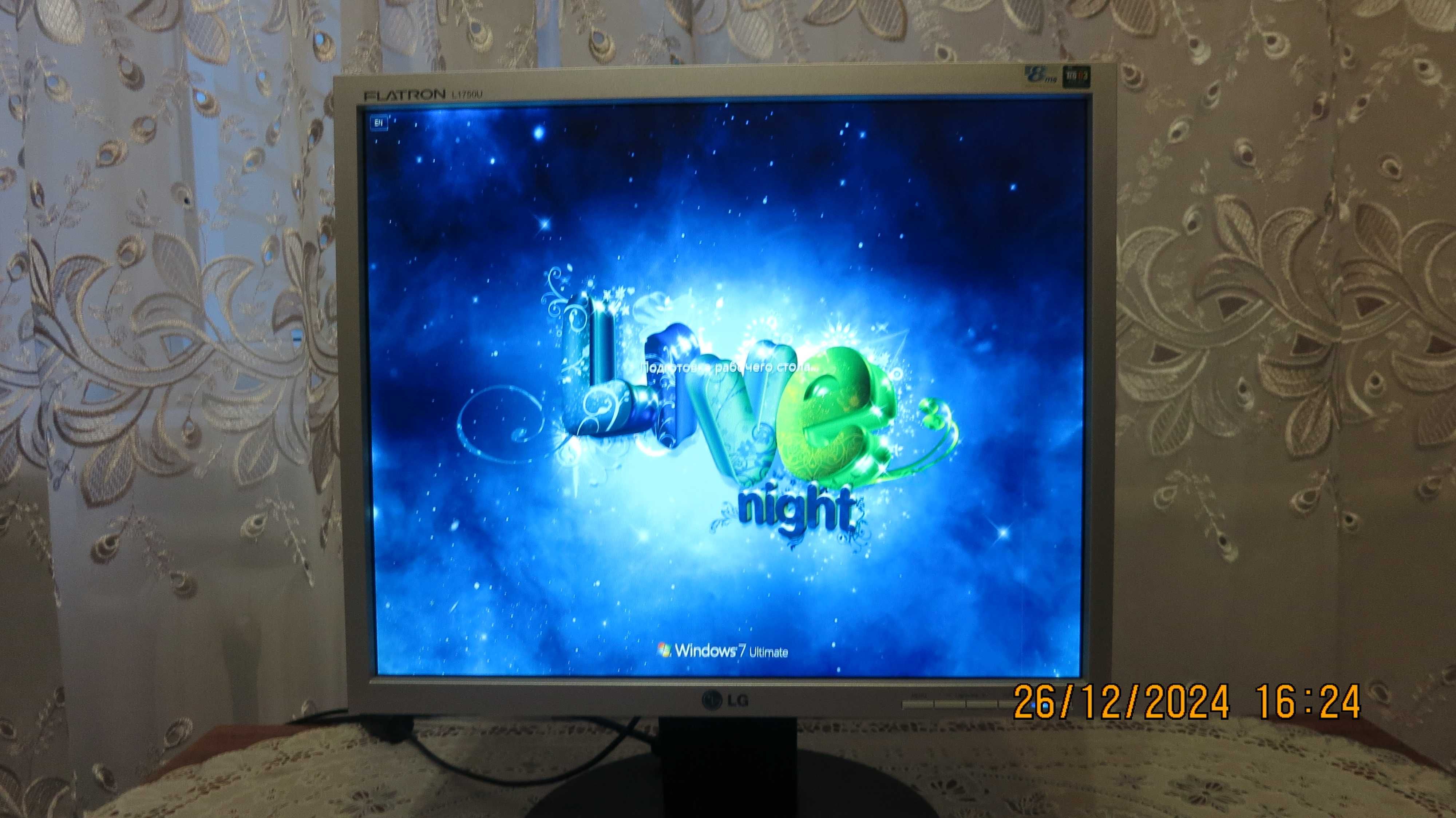 ЖК Монитор 17” LG Flatron L1750U + БП FSP 12V 4,16A (опционально)